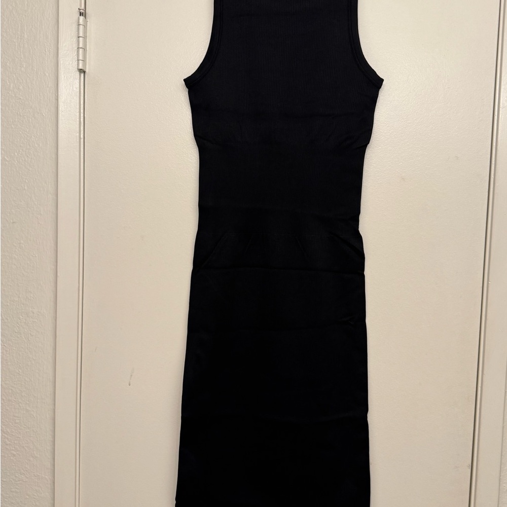 OQQ Black Sleeveless Midi Dress with Slit